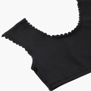 Habitual Kids Swim Scalloped Edge Crop Top in Size 14 (kids)